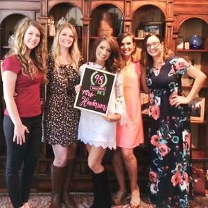 Meet your Posher, Lesly